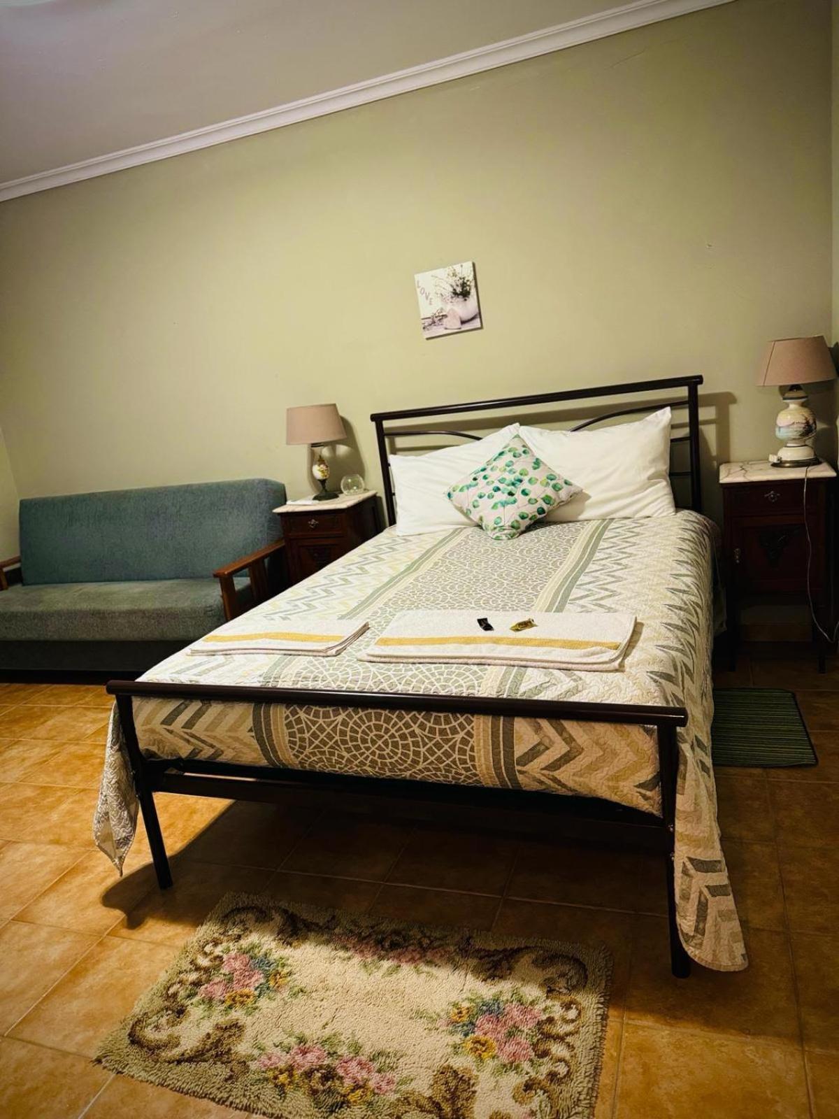 Zion Jardim Monsanto Bed & Breakfast ภายนอก รูปภาพ